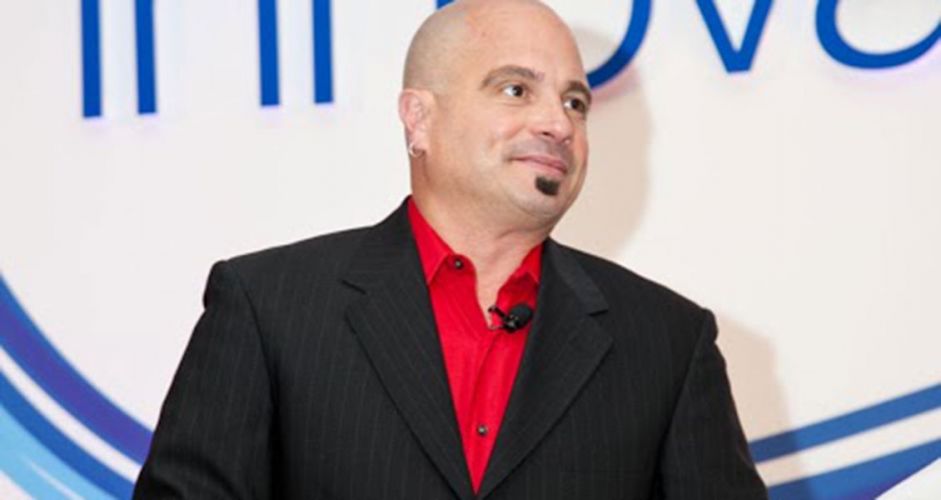 howie-mandel-23-1c6d96858d
